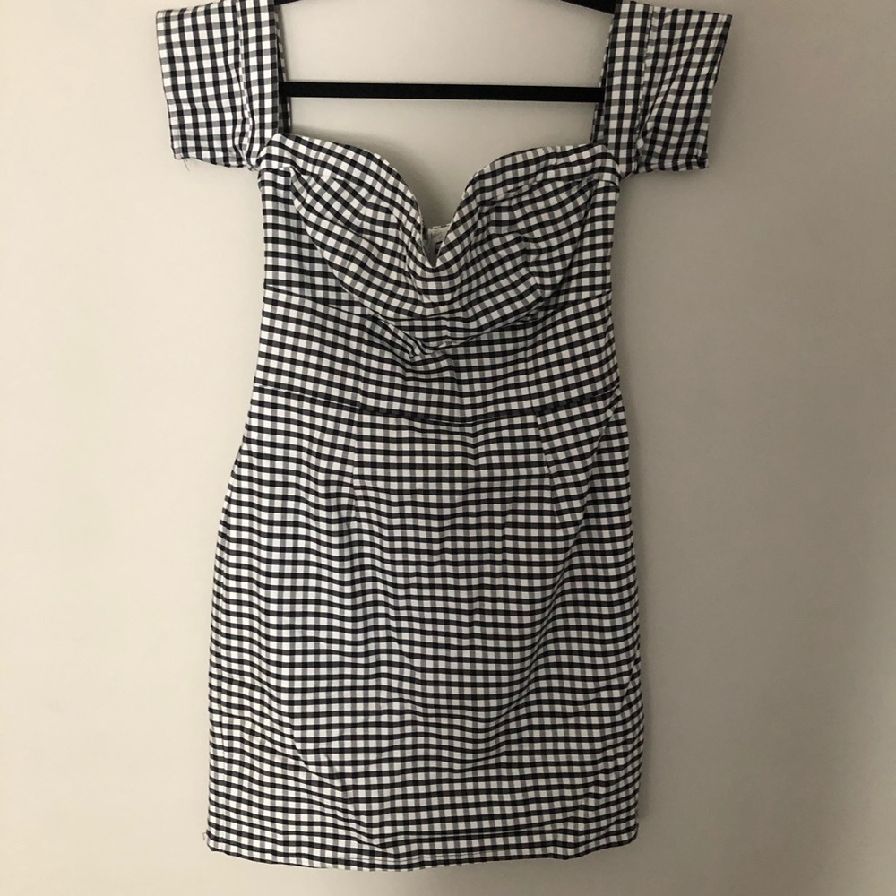 Guess off the shoulder dress